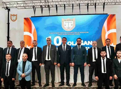 Alanya Pazarcılar Odası'nda Hüseyin Gök Güven Tazeledi